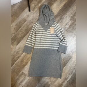 SKHOOP hooded dress, grey knit- NWT, pilled texture fabric